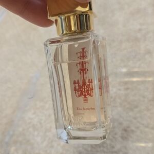 Baccaraut Rouge 540,Elegant Eau de Parfum with Gold Cap